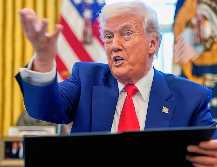 अमेरिकी स्टूडेंट वीज़ा पर संकट: 15 दिनों में एंबेसी के 5 सख्त नोटिस, हजारों छात्रों का भविष्य अधर में